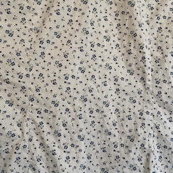 Mens Button Down Long Sleeved Floral Shirt - Picture 4 of 5